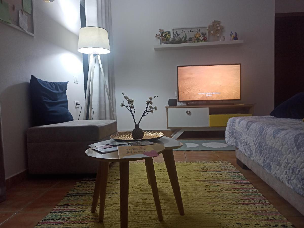"Tata'S Home"! 地拉那 外观 照片